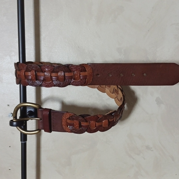 BELT ALL LEATHER 36-38 IN. UNISEX CIRCLE DESIGN NEW